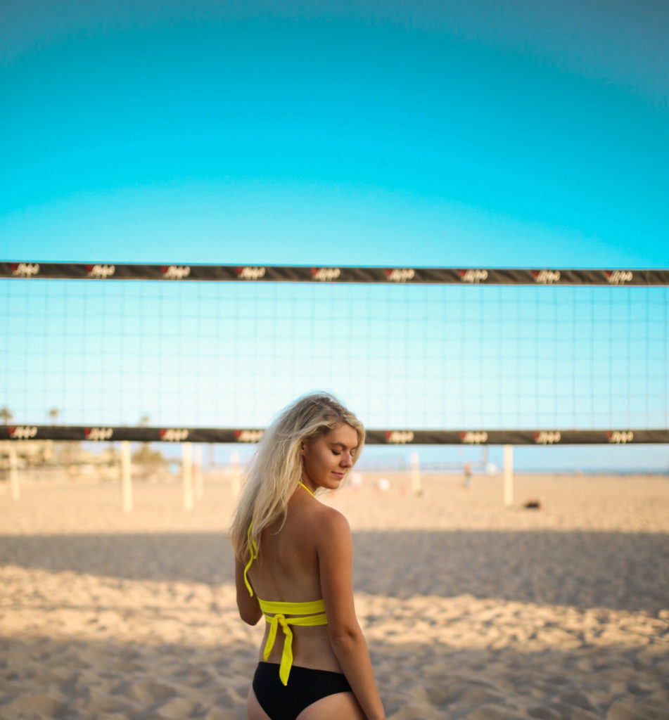 Huntington Beach California Travel Guide 🌴✨ Sharing all my favorite things to do in Huntington Beach plus my favorite local Huntington Beach swimwear brand! This adorable Southern California surf town is perfect for a weekend getaway or a day in the sun. Read on for my favorite Huntington Beach California restaurants, Huntington Beach photography locations, and highlights of the Huntington Beach Pier! #huntingtonbeachoutfits #huntingtonbeachinstagram #huntingtonbeachaesthetic