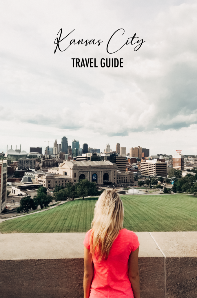 Kansas City Travel Guide | My favorite things to do in Kansas City, from the Country Club Plaza to Kansas City Chiefs games to my favorite Kansas City Barbecue restaurants. This guide will help you find the best stops in Kansas City on either side of the state line, from Kansas City photography spots to Kansas City restaurants and more!